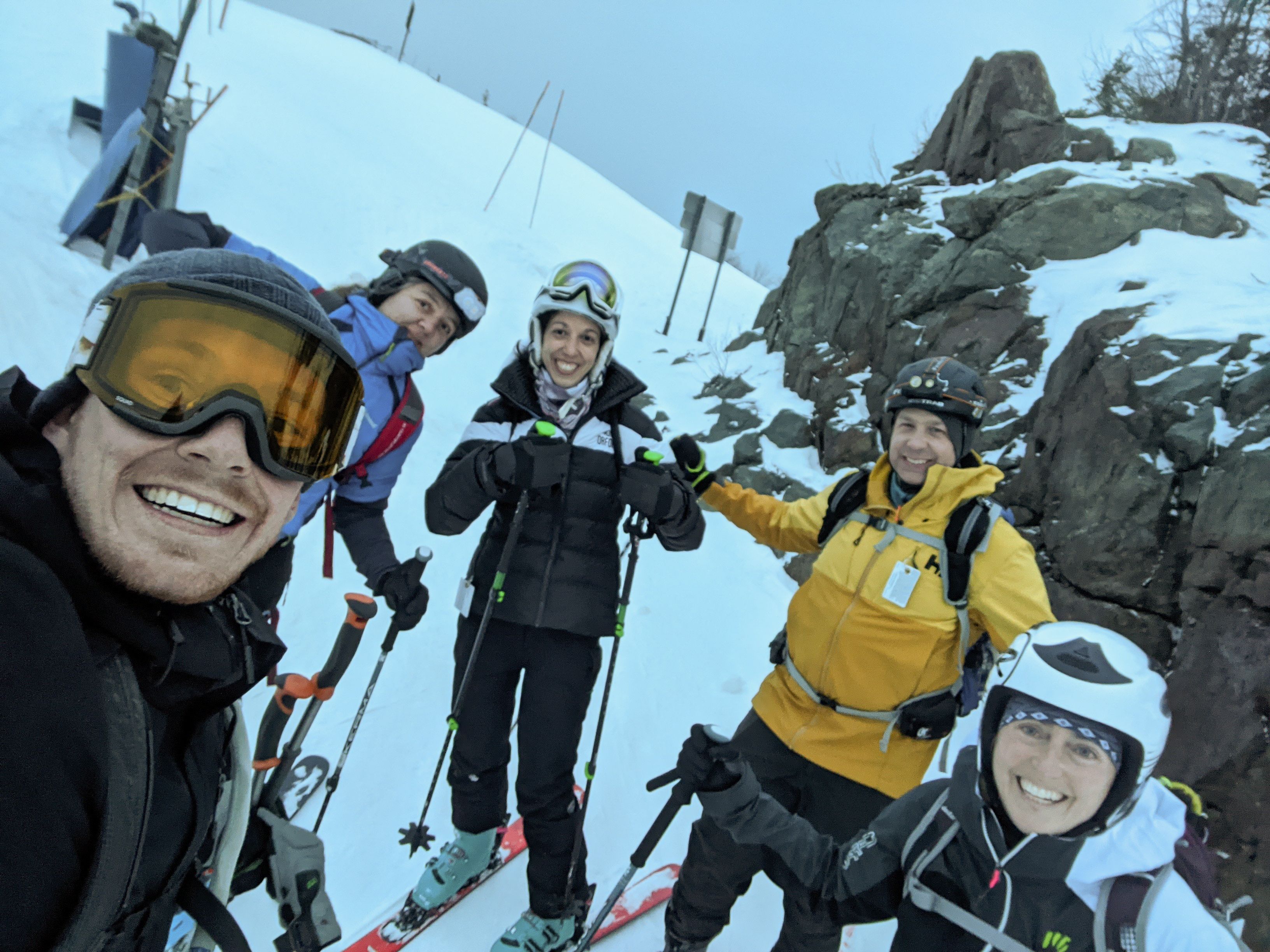 PXL 20220216 222810560 1 3